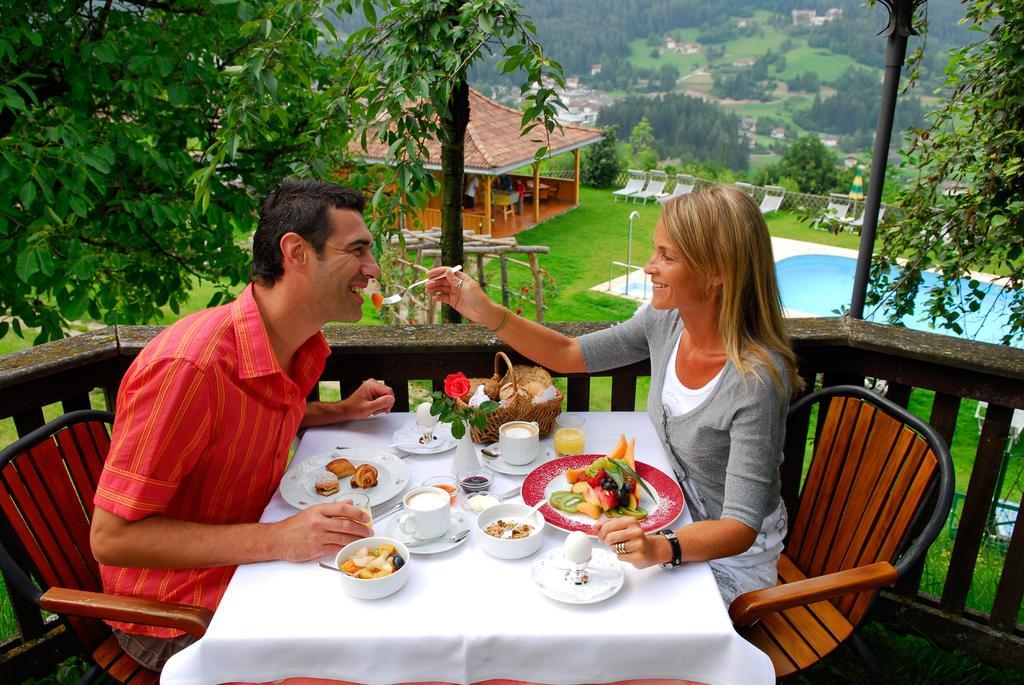 Hotel Mirabell Alpine Garden & 4*